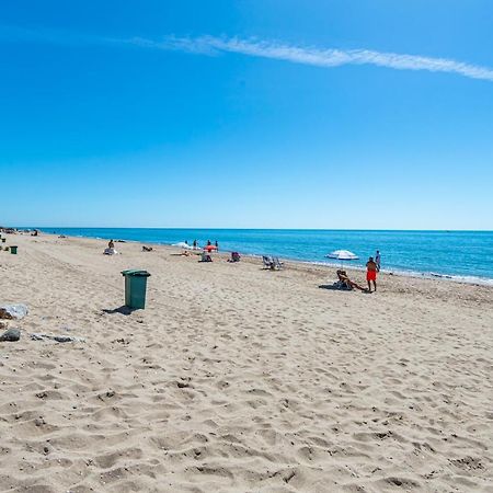 Sun & Sand Beach Apartment Марбелья Экстерьер фото