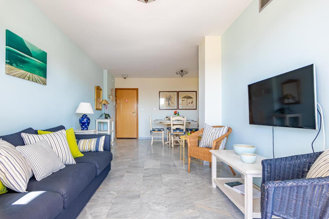 Sun & Sand Beach Apartment Марбелья Экстерьер фото