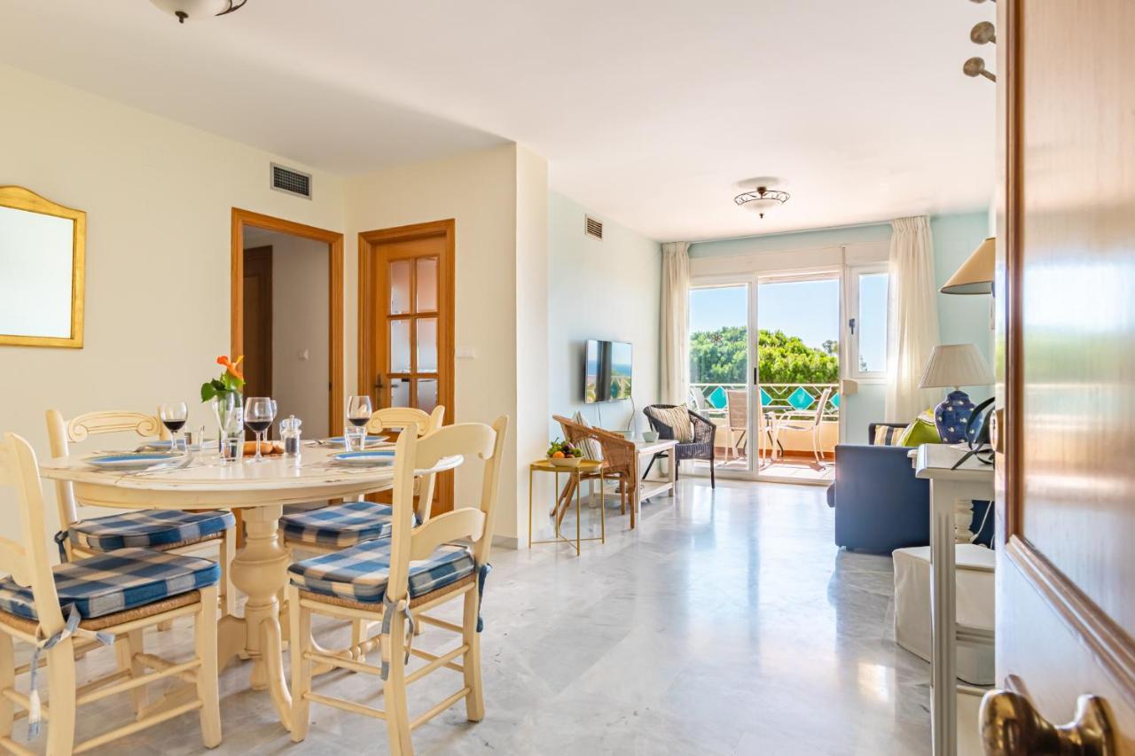 Sun & Sand Beach Apartment Марбелья Экстерьер фото